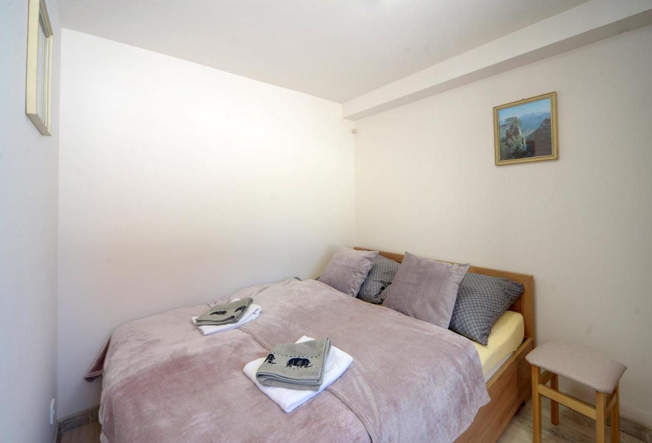Apartament Sniezna Polana - 2-Pietrowy Apartament Idealny Dla Duzej Rodziny! Szklarska Poręba Kültér fotó